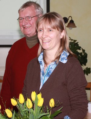 Susanne Miks, die Kandidatin der Ammerländer Grünen für die Landtagswahl 2013 und Karl-Fritz Gertjejanssen, Sprecher des KV Ammerland von Bündnis 90/DIE GRÜNEN