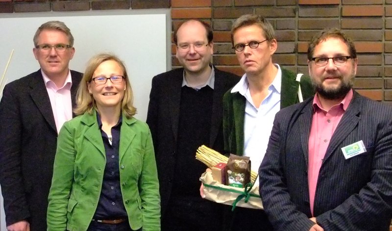 V.l.n.r.: Thorsten Cordes, Kristine Ambrosy-Schütze, Christian Meyer (Landwirtschafts- und Verbraucherschutzminister), Bernd Kleyboldt, Peter Meiwald