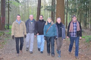 Die GRÜNE Kreistagsfraktion (v.l.n.r.): Eckart Roese, Hergen Erhardt, Peter Meiwald, Susanne Miks, Bernd Janßen, Georg Köster